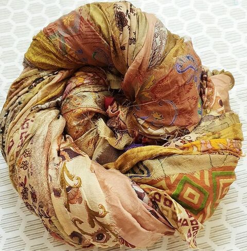 42 Yards Unstitched Silk Sari Ribbon Yarn Tassels SKEINS Dull Brown Shades Journal Scrapbook Craft Project Decor Strips India lot Beauty in Kuwait