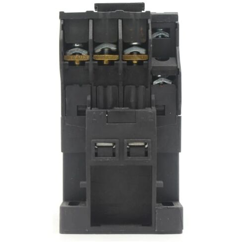 TMC-18 Industrial Three-Phase AC Motor Contactor, 18A Current Rating, 380V-690V Operating Voltage, Black, 50/60Hz Frequency for Motor Control Applications in Kuwait