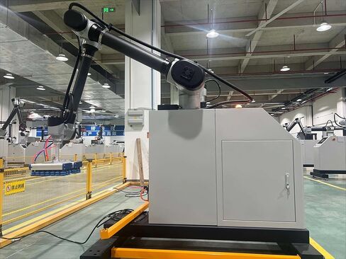 Multi-Function Industrial Palletizing Robot - Intelligent Robotic Palletizer System for Carton Box and Bag Handling PLC-Controlled Pick and Place Robot for Warehouse Automation and Packing Line in Kuwait