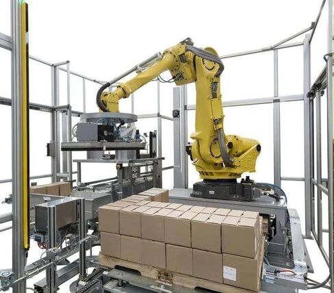 Column Palletizer Machine Flexible Cobot Palletizer Intelligent Robotic Palletizer Machine for Pick and Place Carton and Bag Stacking Small Business Packaging and Warehouse Automation in Kuwait