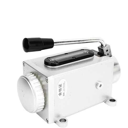 مضخة تزييت يدوية M8X1 بتحكم رقمي بالكمبيوتر 4 مم 500 سي سي مضخة تزييت يدوية من الألومنيوم المصبوب لآلة طحن القطع والمخرطة in Kuwait