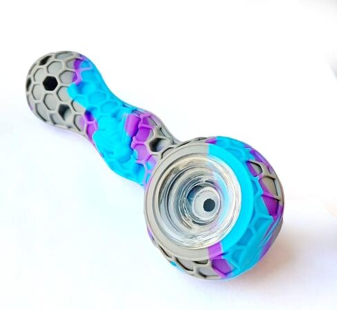 Creative Portable Silicone Set, Compact and Easy to Carry, Exquisite Gift Set with Basic Accessories Included in Kuwait