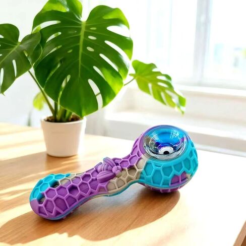 Creative Portable Silicone Set, Compact and Easy to Carry, Exquisite Gift Set with Basic Accessories Included in Kuwait