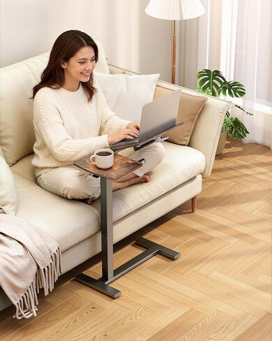 طاولة جانبية للسرير مع عجلات - صينية لف قابلة لضبط الارتفاع، طاولة سرير المستشفى مع سطح مائل، مكتب لاب توب للاستخدام في المنزل والمكتب، مقاس 27.6 بوصة طول × 12.9 بوصة عرض × 29.1 بوصة - 39 بوصة ارتفاع، بني in Kuwait