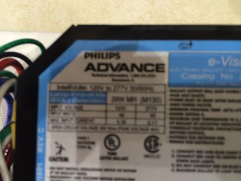 PHILIPS Advance 39 W, 1 Lamp HID Ballast in Saudi Arabia