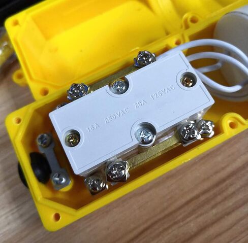 YXQ 2 طرق رفع لأعلى لأسفل التبديل قلادة غير نافذ للمطر C0B-61DR دفع زر التحكم محطة رافعة الآلات الثقيلة الأصفر in Kuwait