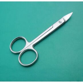 مقص التاج والياقة 4 1/2 بوصة منحني من الفولاذ المقاوم للصدأ in Kuwait