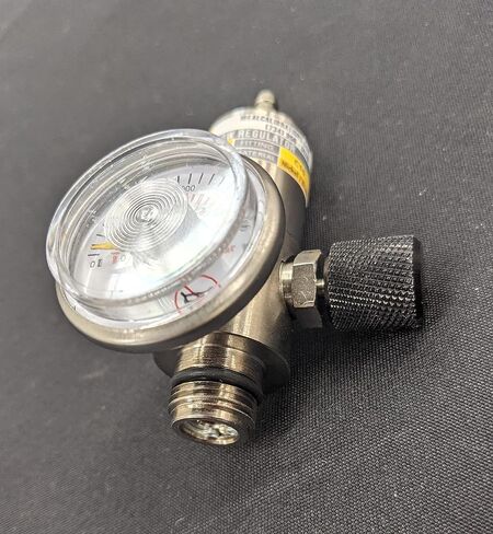 معايرة مثالية MSA وRKI متوافقة مع منظم غاز معايرة التدفق الثابت من النحاس والنيكل 0.25 لتر في الدقيقة لأجهزة Altair Pro وAltair 4 وAltair 4X وAltair 4XR وGX-3R وGX-3r Pro للكشف عن الغاز - تركيب C10 in Kuwait