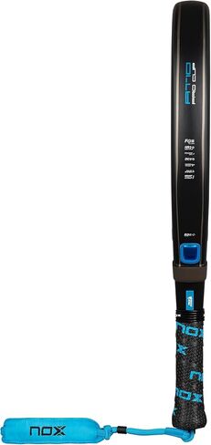 مضرب نوكس باديل AT10 برو كوب سوفت 2026 | أجوستين تابيا على شكل دمعة بالا باديل | وجه من الألياف الزجاجية باللون الفضي، HR3 Soft Eva Core | الديناميكا الهوائية لرفرف EOS، التحكم في الاهتزاز بنظام النبض، الدوران الحصري in Kuwait