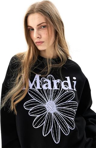 سويت شيرت نسائي برسومات FLOWERMARDI، مصنوع من القطن بنسبة 100%، بياقة دائرية وقصة مريحة in Saudi Arabia