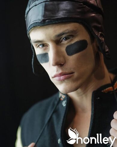 Eye Black 3 Pack, Anti-Glare Eyeblack for Multi Sports Baseball Football Softball Lacrosse Game Gare, Waterproof Grease Black Paint for Athletes & Fans Accessories in Kuwait