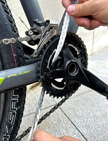 Gear Floss Microfiber Cleaning Rope plus lubricating cream,For cleaning hard-to-clean areas like bicycle transmission pulleys,3D printer lead screws,etc.(40 microfiber ropes,4 grams lubrication) in Kuwait