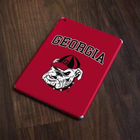 غلاف تابلت من Skinit متوافق مع iPad 9.7in (2018) - تصميم College Georgia Bulldogs مرخص رسميًا in Saudi Arabia