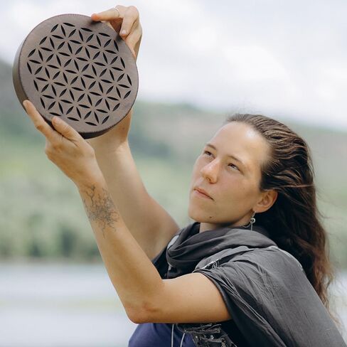 قرص المطر، طبلة محيط خشبية مقاس 8.6 بوصة (22 سم)، أداة شفاء الصوت للتأمل واليوجا والاسترخاء، تصميم زهرة الحياة وتصميم AUM in Kuwait