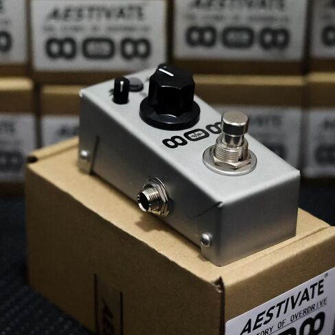 Classic Overdrive Guitar Pedal,with 3 Knobs (Gain/Tone/Volume) Analog Circuit for Blues Rock True Bypass Overdrive Effects Pedal for Electric Guitar in Kuwait