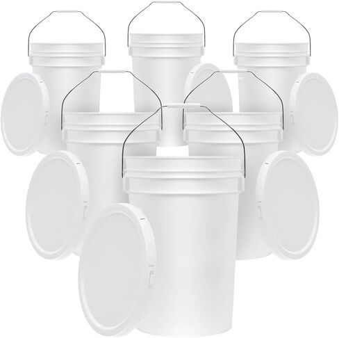 حاوية دلو بيضاء سعة 5 جالون مع غطاء | درجة الغذاء | شديدة التحمل 90MIL متينة للغاية | مقابض معدنية مع قبضة بلاستيكية لسهولة الحمل | متعدد الاستخدام | من السهل المكدس والتخزين | خالية من مادة BPA - 6 عبوات in Kuwait