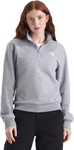 The North Face Evolution Embroidered 1/4 Zip in Saudi Arabia