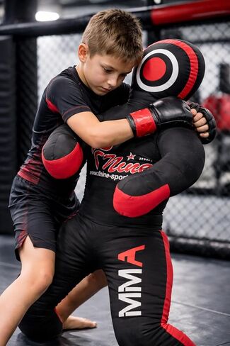 دمية MMA تتصارع، للجودو، والمصارعة، وجيو جيتسو البرازيلية، وتقديم ورمي حقيبة قماش غير مملوءة (أسود أحمر، 47 بوصة (4 أقدام)) in Kuwait