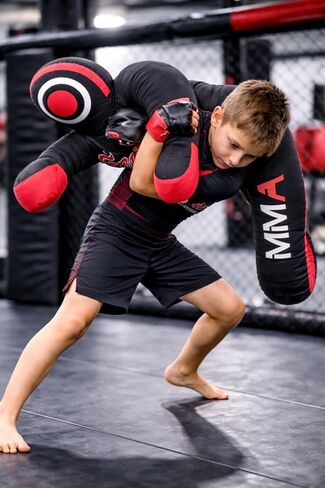 دمية MMA تتصارع، للجودو، والمصارعة، وجيو جيتسو البرازيلية، وتقديم ورمي حقيبة قماش غير مملوءة (أسود أحمر، 47 بوصة (4 أقدام)) in Kuwait