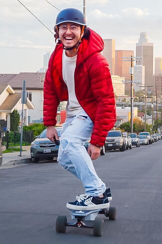 لوح تزلج كهربائي Backfire Zealot X2 مع جهاز تحكم رئيسي V3 in Kuwait