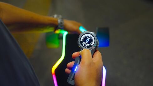 لوح تزلج كهربائي Backfire Zealot X2 مع جهاز تحكم رئيسي V3 in Kuwait