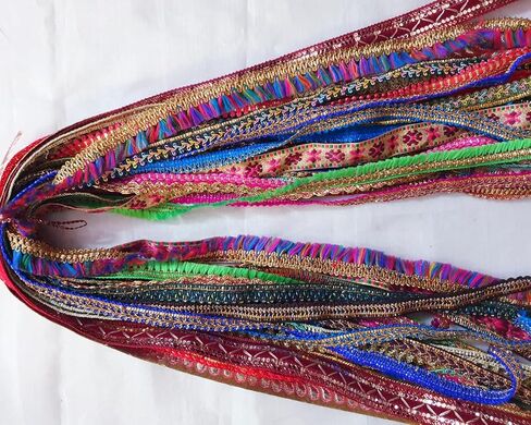 العتيقة ساري القطع الدانتيل الكثير للاشتراك الهدايا أقواس الشريط 25 pcs 25 ياردة (1 ياردة لكل) Zari Art Craft Scrapbook Borders DS356 in Kuwait