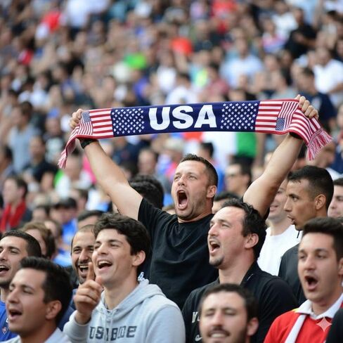 Soccer fan Scarf World Cup Sports Soccer Football Scarf Fan Gift For National Day Independence Day (United States) in Saudi Arabia