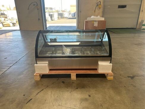 cooler depot Gelato Freezer Display Case Dipping Cabinet NSF Certified Pan Ice cream Countertop Black Frame 6 Pan DW6R in Kuwait