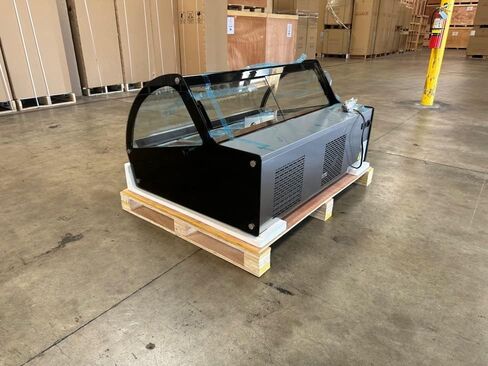 cooler depot Gelato Freezer Display Case Dipping Cabinet NSF Certified Pan Ice cream Countertop Black Frame 6 Pan DW6R in Kuwait