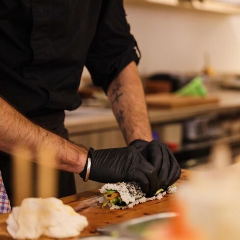 Aurelia Absolute, Black Nitrile Gloves: Medium, Case of 2000 gloves in Saudi Arabia