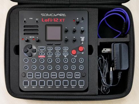 Sonicware SmplTrek [جهاز أخذ عينات الإنتاج المحمول] - حزمة خاصة مع حافظة in Kuwait