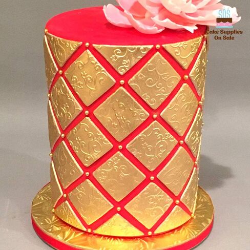 طبول دائرية متينة ذهبية اللون مقاس 10 بوصة لعرض الكعك، بسُمك 1/2 بوصة، (6 قطع) in Kuwait