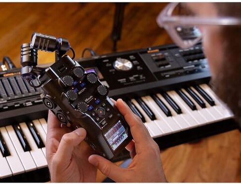 مسجل مفيد H6studio من Zoom، مسجل صوت محمول بـ 6 مسارات مع تعويم 32 بت، حزمة ميكروفونات X/Y كبيرة مع سماعات رأس استريو احترافية MDR-7506 + محول بلوتوث BTA-1 + حامل ثلاثي القوائم + المزيد in Saudi Arabia