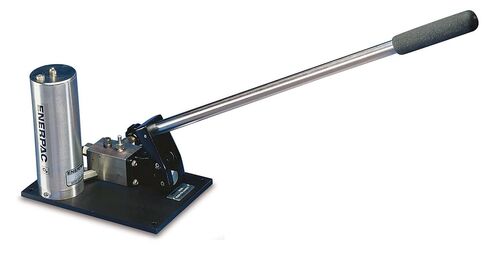 Enerpac 11-100 Ultra High Pressure Hand Pump with 0 to 10,000 Pounds Per Square Inch in Saudi Arabia