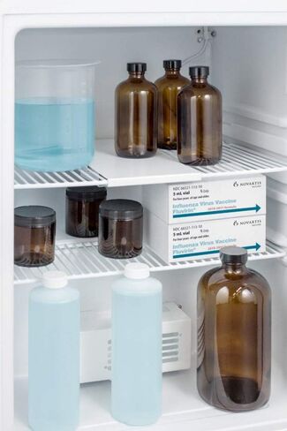 ACCUCOLD Compact Refrigerator,CDC and VFC Designed,2.4 cu.ft. Capacity, White Medical Mini Fridge - FF28LWHMED2 in Kuwait