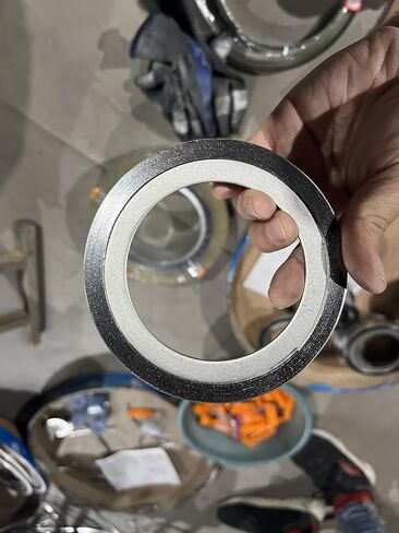 حشية جرح حلزونية من Gemmy Heart Not ASME مع حلقة داخلية SS304، مملوءة بالجرافيت، 5 قطع 5 بوصة DN125 (5 بوصة DN125) in Kuwait