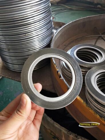 حشية جرح حلزونية من Gemmy Heart Not ASME مع حلقة داخلية SS304، مملوءة بالجرافيت، 5 قطع 14 بوصة DN350 (5 قطع 14 بوصة DN350) in Kuwait