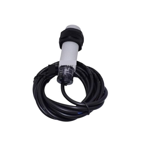 1 قطعة CR18-8AC NC CR18-8AO لا CR18 سلسلة PLC الاستشعار (CR18-8AC NC) in Kuwait