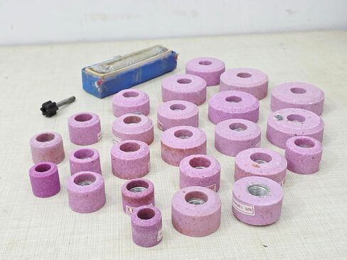 Valve Seat Grinding Wheels Set, Pink Stone, 24 Pieces with Star Drive Holder, 11/16 Inch in Saudi Arabia