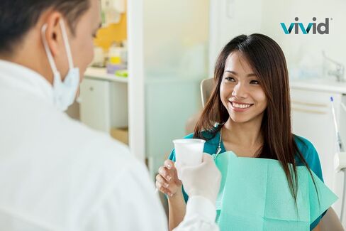 أكواب أسنان بلاستيكية عالية الجودة مفعمة بالحيوية - للاستخدام اليومي في المنزل أو المكتب - عبوة مكونة من 1000 - 5 أونصة (أبيض) in Kuwait