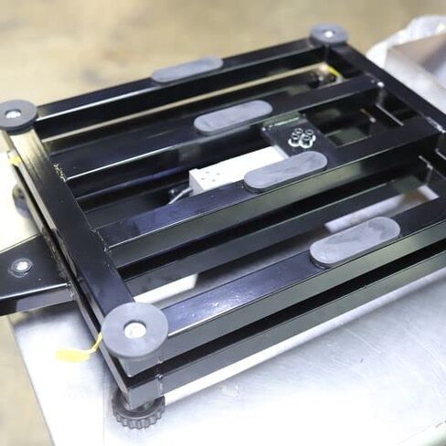 SellEton SL-916-24x24 Bench Scale with Stainless Steel Bench top Indicator & Platter 1000 lbs x .5 lb in Saudi Arabia
