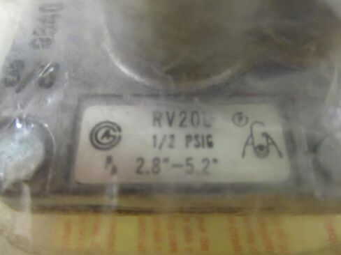 Maxitrol Co. RV20L Maxitrol 3/8" Regulator in Kuwait