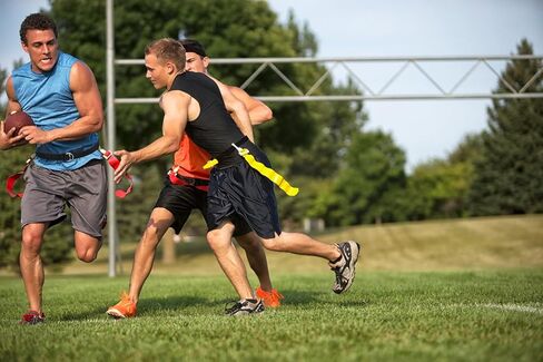 DkOvn 2 Pack Football Belts, 52 to 57 Inches Long, with Stainless Steel D Rings, for Youth, Adults in Kuwait