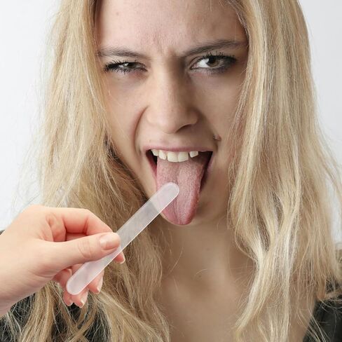 POPETPOP 25 Pack Tongue Depressors, Sturdy Plastic Tongue Scrapers for Oral Cavity Diagnostic, Reusable Flavored Depressors with Smooth Edge for Medical Laboratory Use (Clear) in Kuwait