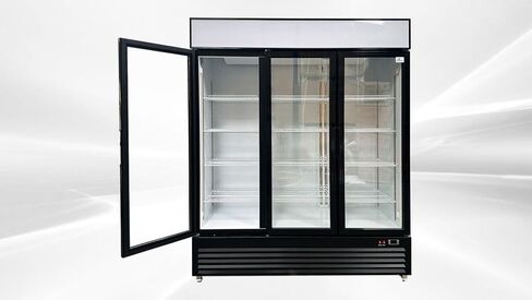 ثلاجة تجارية زجاجية بثلاثة أبواب متأرجحة NSF مبرد عرض المشروبات مبرد المشروبات، معتمد من ETL، NSF، قائم، سعة 1305 لتر، عرض 64 بوصة 110 فولت GDC-42 in Kuwait