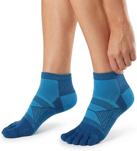 Merino Wool Five Toe Socks for Men and Women, 2 Pair, Moisture Wicking Athletic, Running, Ankle Height in Saudi Arabia