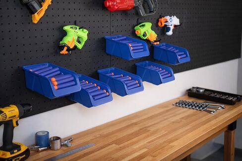 ملحقات منظم WallPeg Nerf - مجموعة صناديق Pegboard وخطافات Jumbo Peg - 6 صناديق تخزين كبيرة باللون الأزرق الكوبالت و20 خطافًا جامبو Peg - نظام تخزين Nerf للمسدسات والسهام - صنع في الولايات المتحدة الأمريكية in Kuwait