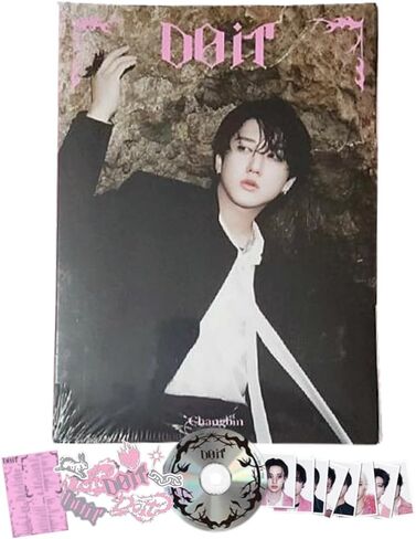 Stray Kids Do It SKZ IT TAPE Accordion [إصدار Changbin] كتاب صور + قرص مضغوط + بطاقة صور + صورة هوية + مجموعة ملصقات رسومية in Kuwait