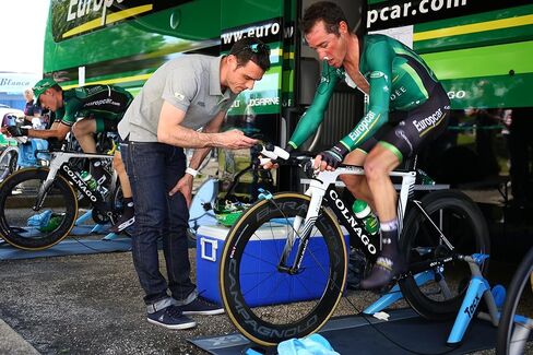 Tacx Booster Training Base in Kuwait