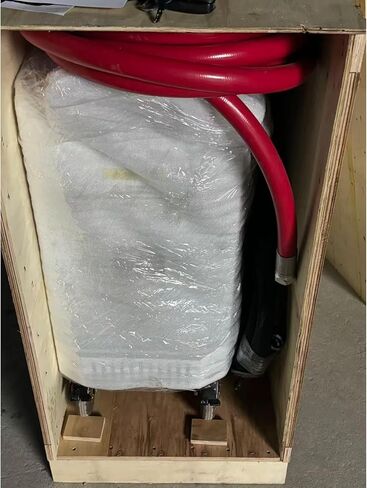 آلة تنظيف الثلج الجاف - نظام السفع الرملي المحمول بثاني أكسيد الكربون للمعدات الصناعية، وشحوم إكسسوارات السيارات، وتنظيف الأسطح وصيانة القالب بعجلات قابلة للمناورة in Kuwait